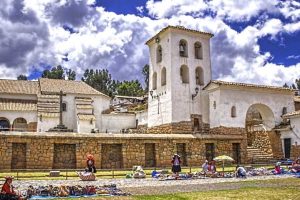 Los Mejores Chifas en Chincheros, Perú: Guía Completa